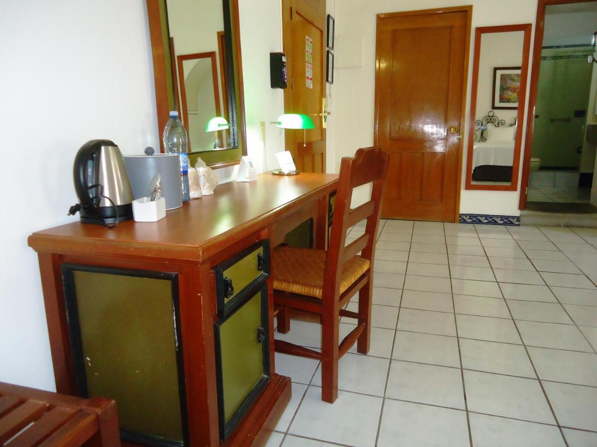 Hotel Concierge Plaza Κολίμα Εξωτερικό φωτογραφία
