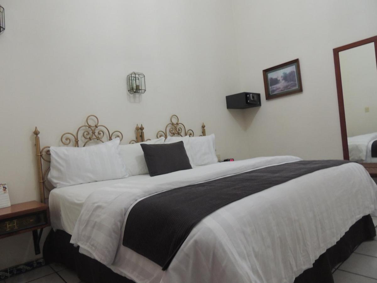Hotel Concierge Plaza Κολίμα Εξωτερικό φωτογραφία